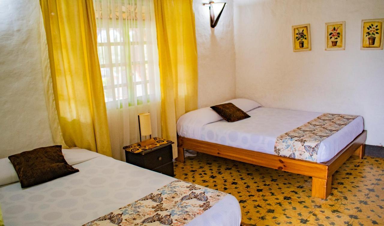 Hotel La Coqueta Montenegro Extérieur photo