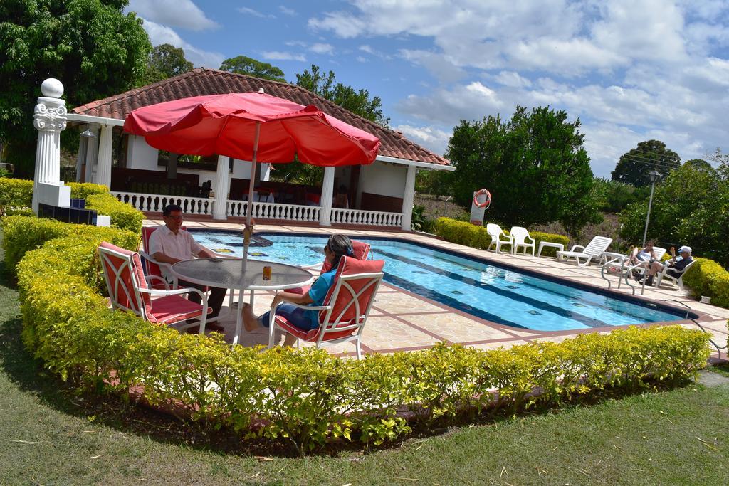 Hotel La Coqueta Montenegro Extérieur photo