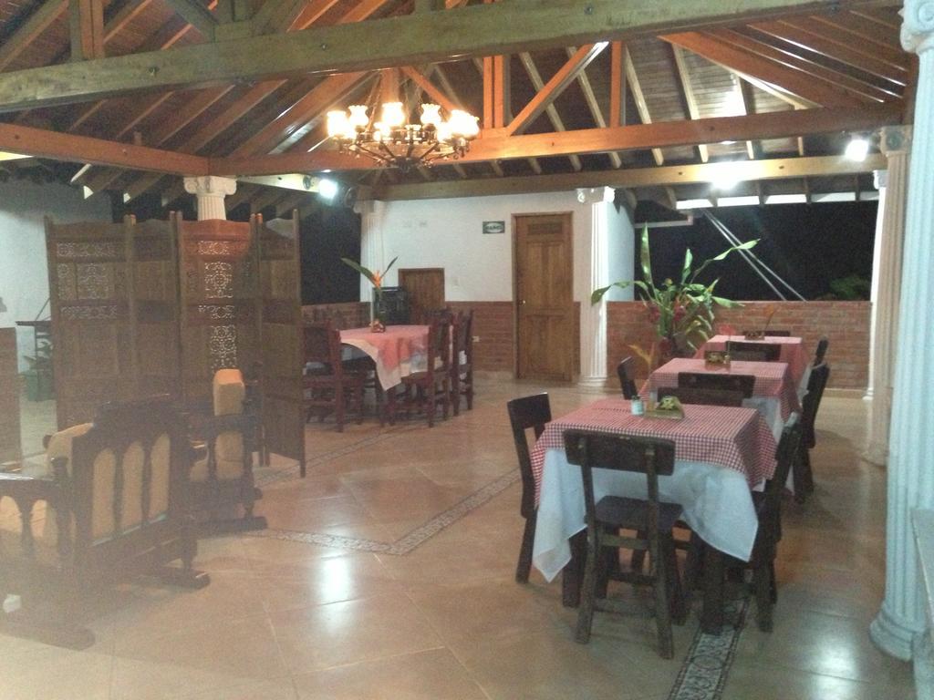 Hotel La Coqueta Montenegro Extérieur photo